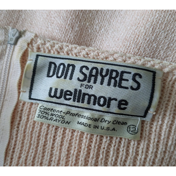 Vintage Don Sayres for Wellmore Pink Beaded Shoulder V Neck Knit Dress 80s - Picture 3 of 9